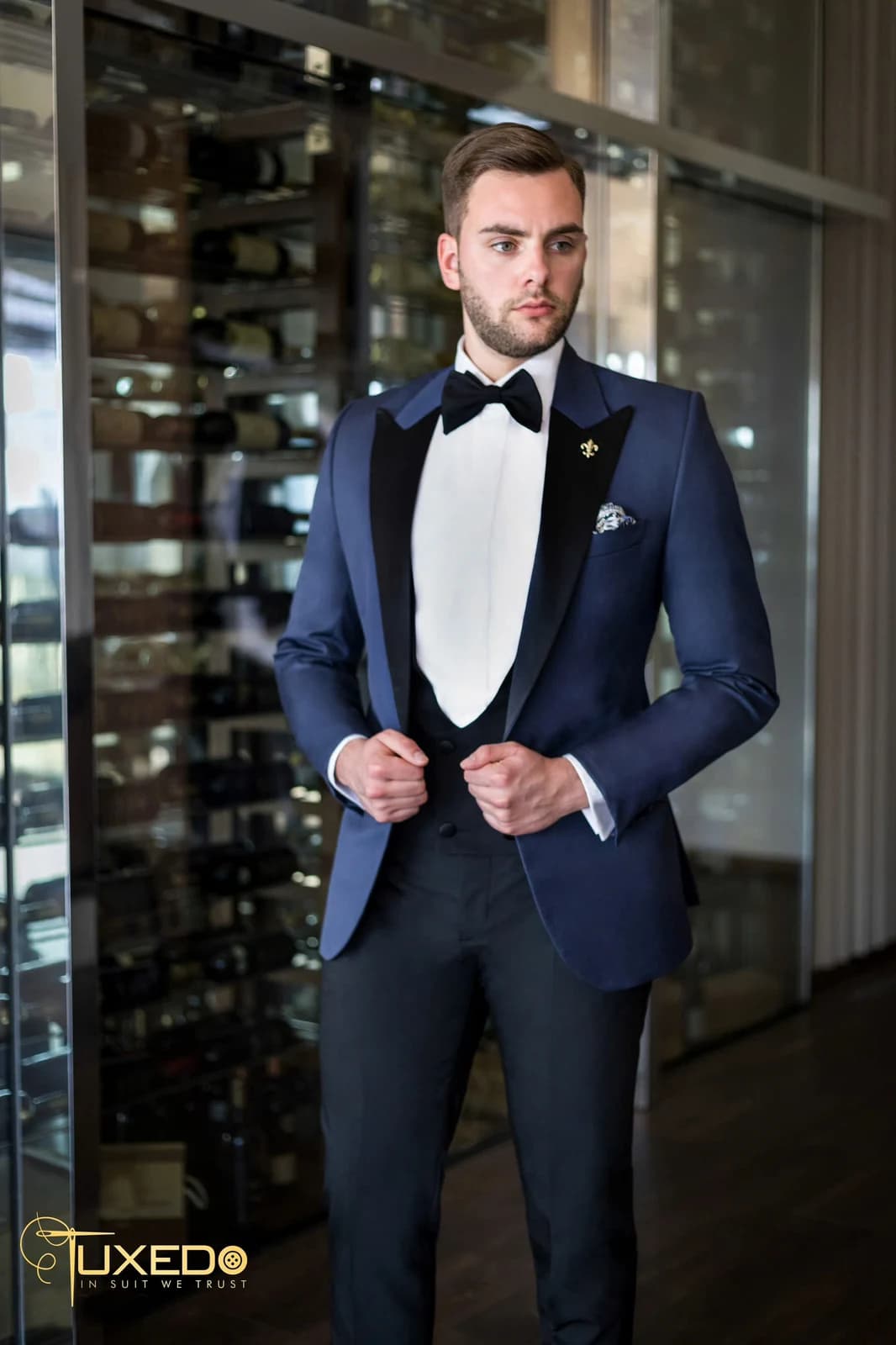 Tuxedo Navy Ba Mảnh Gi-lê Đen — TUX-028