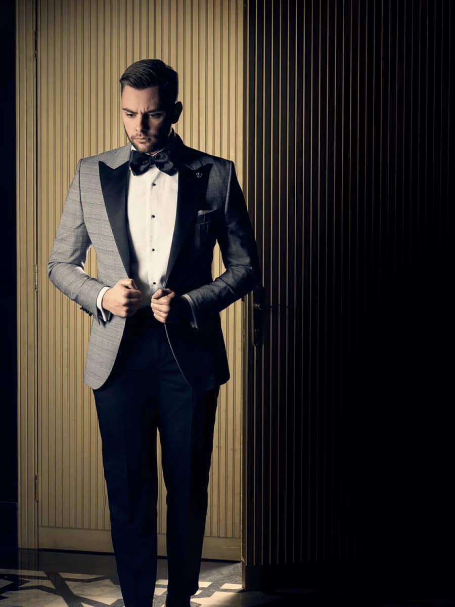 Tuxedo Xám Kẻ Ánh Bạc — TUX-055